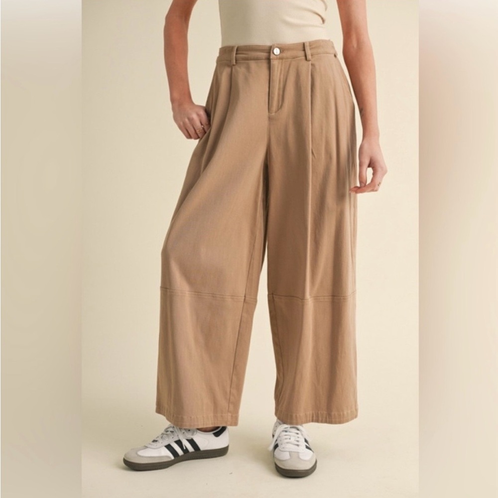 ✨️Jodifl, NWT, Wide-Leg High-Rise Tan Pants, Sz. Medium!